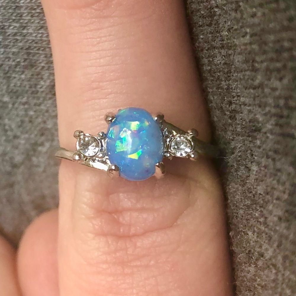 White fire opal silver ring SIZE 6
